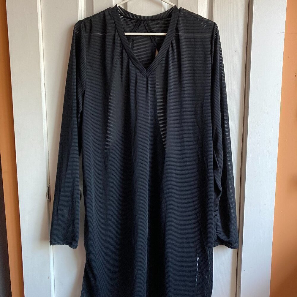 Black bathing suit cover long sleeve sheer SIZE LARGE/XLARGE